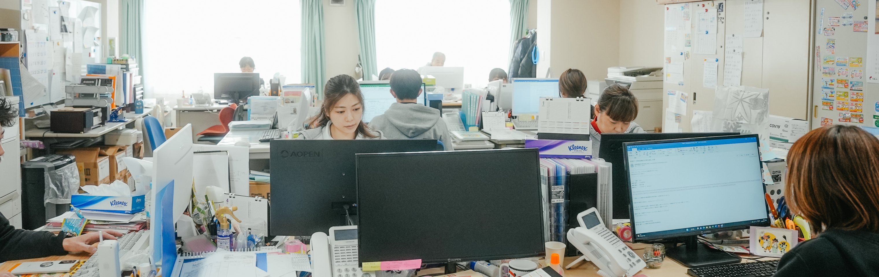 会社案内